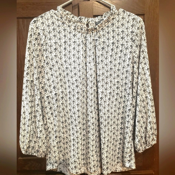 ADRIANNA PAPELL | Bubble Sleeve Blouse Floral Print Design Black/White M - Picture 1 of 4
